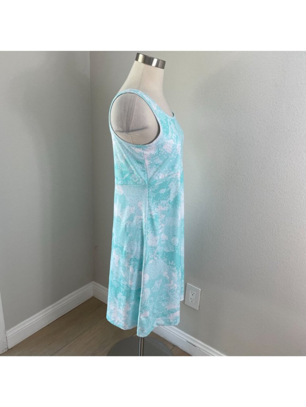 Columbia Womens Medium Sleeveless Aqua Activewear Sports Dress Stretch - Picture 5 of 7